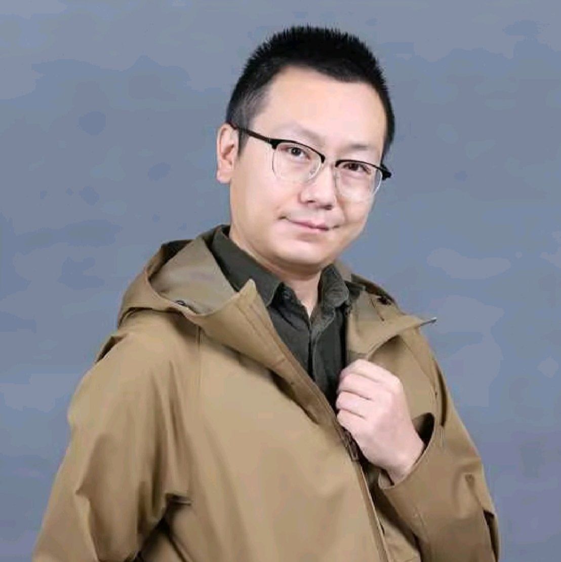李世伟