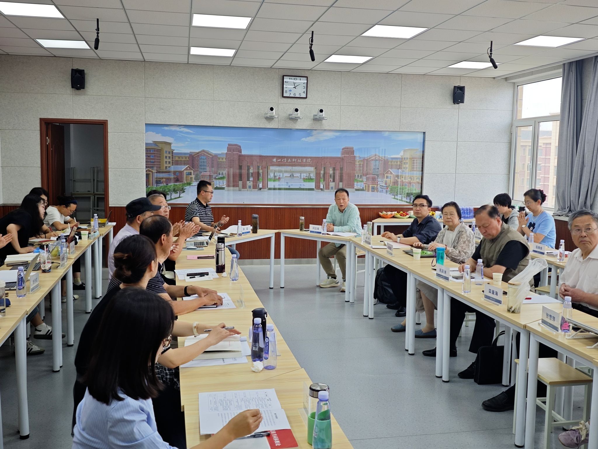 兰州信息科技学院马克思主义学院举办“第五届学术沙龙”