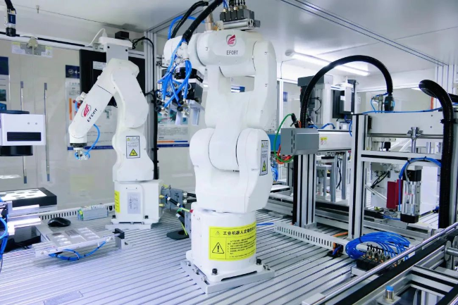 图片 每日 甘肃 兰州信息科技学院 兰州 信息科技学院 信息科技 信息 科技学院 科技 学院 办好 好人 人民满意 人民 满意 教育 培养 高水平 水平 应用型 应用 人才