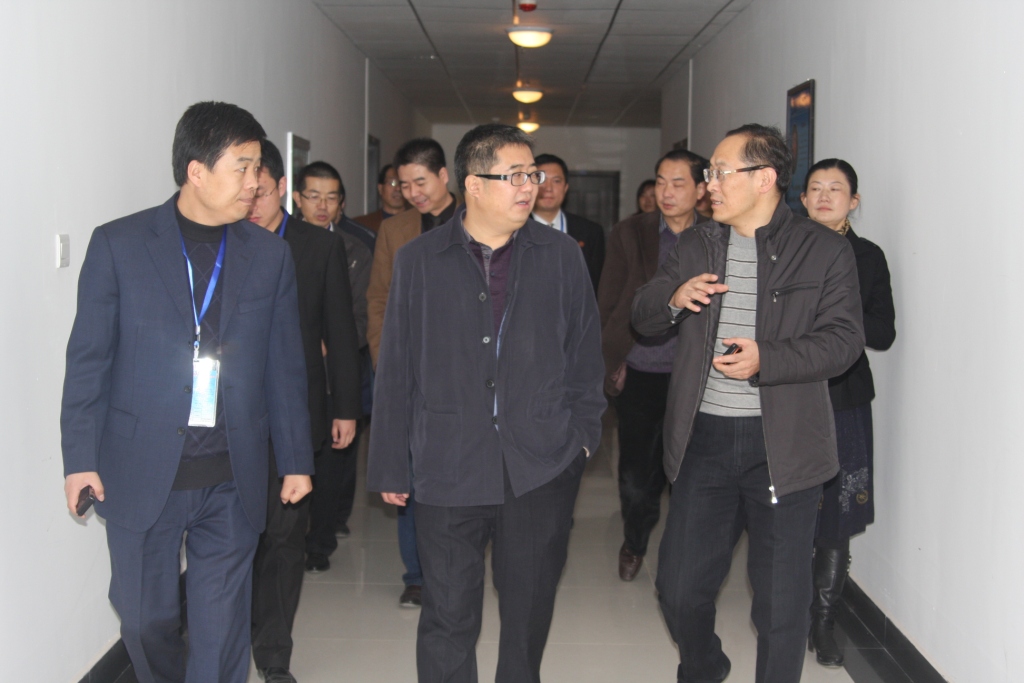 学院隆重举办2011届毕业生就业双向选择洽谈会