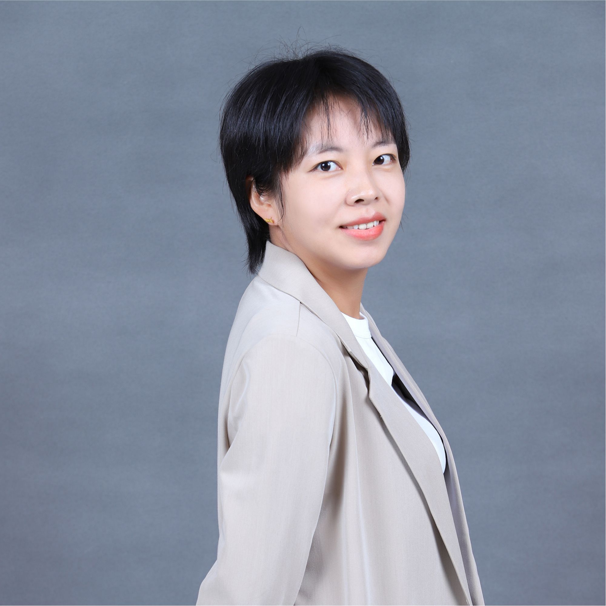 郑敏敏