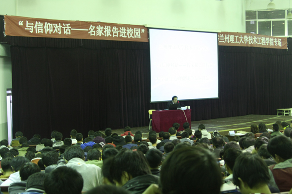E:瀹d紶2014骞翠笂缃戞柊闂籠201411鏂伴椈瀛︾敓澶勮搴IMG_8984.JPG E:瀹d紶2014骞翠笂缃戞柊闂籠201411鏂伴椈瀛︾敓澶勮搴IMG_8984.JPG