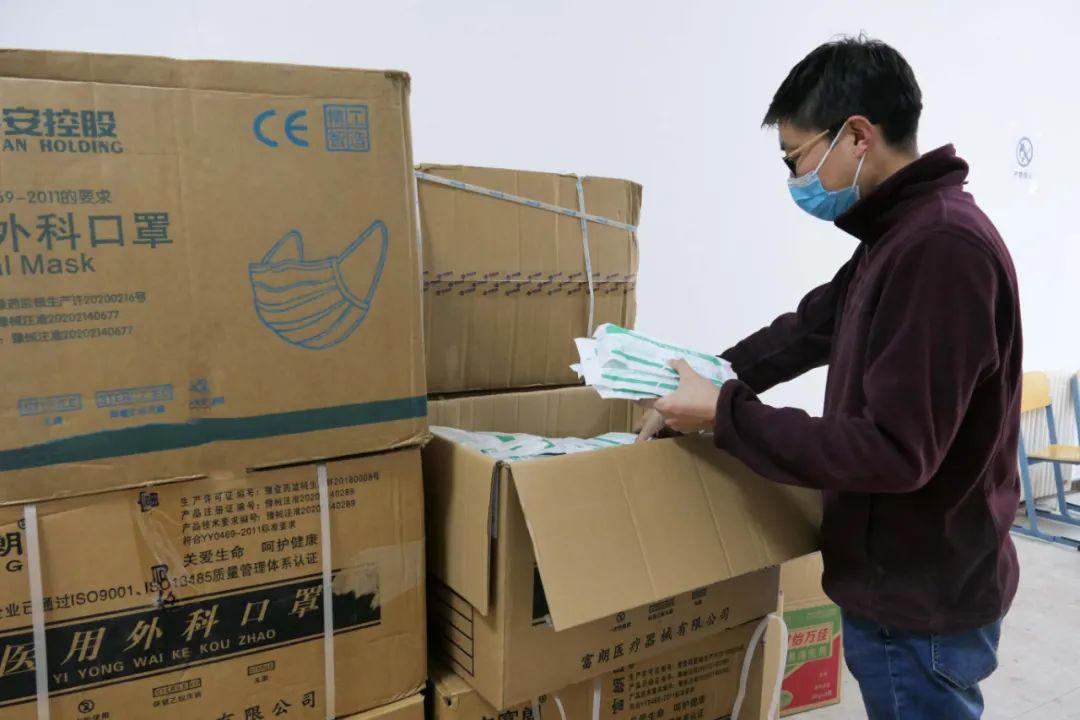孔祥 一颗 默默无闻 默默 螺丝钉 螺丝