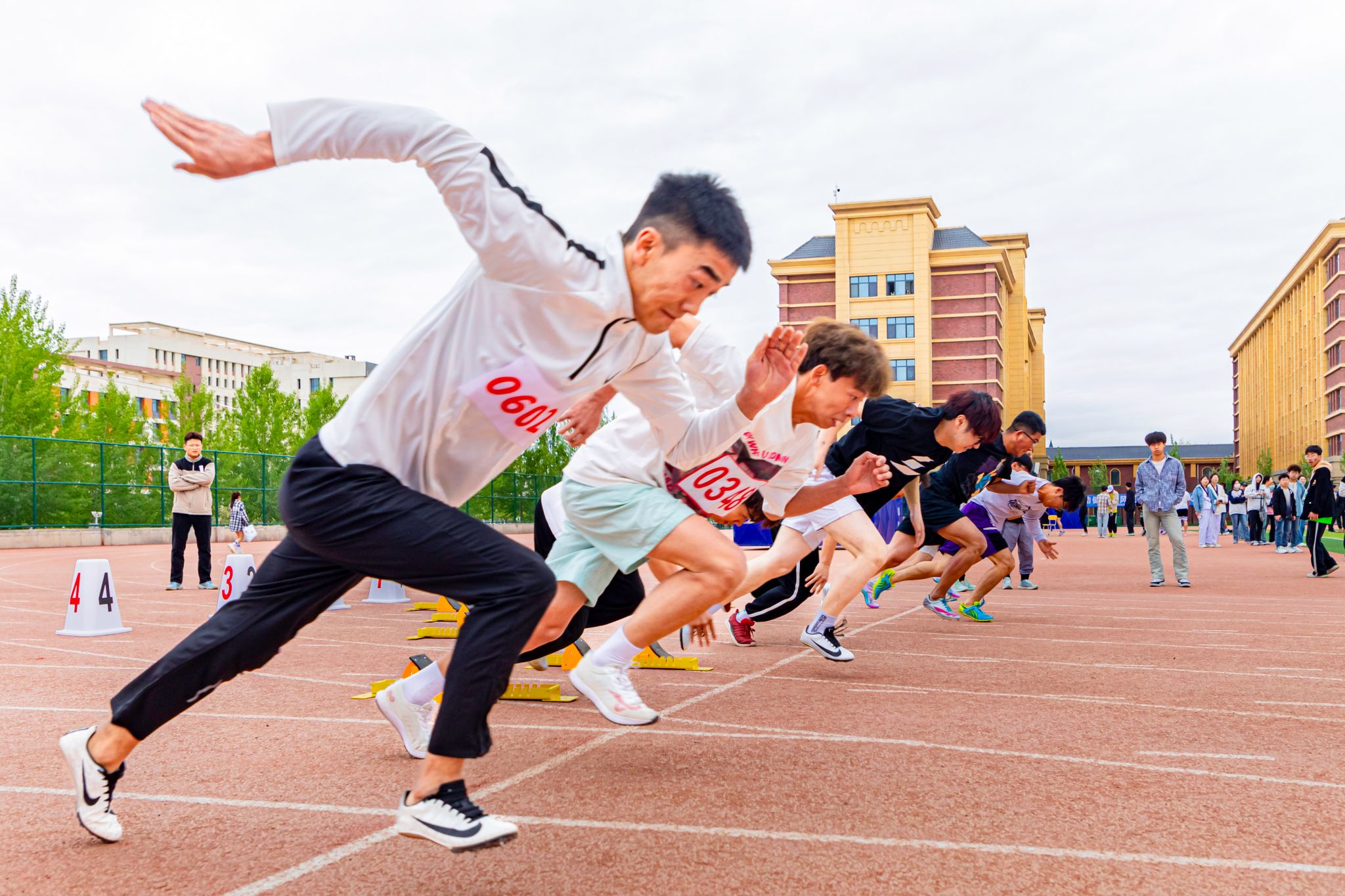 兰州 信息 科技学院 科技 学院 2024 20 24 田径运动 田径 运动会 运动 圆满 落幕