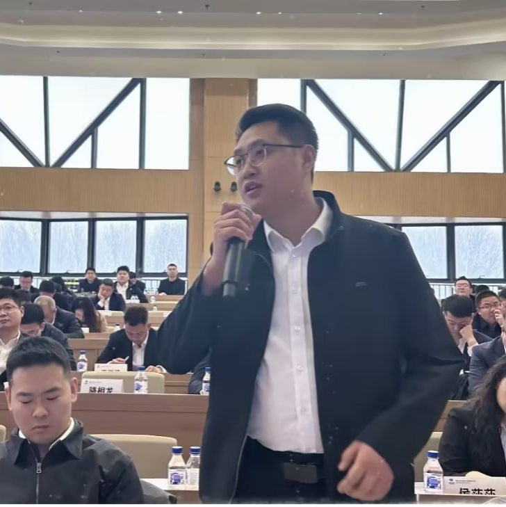 王伟云