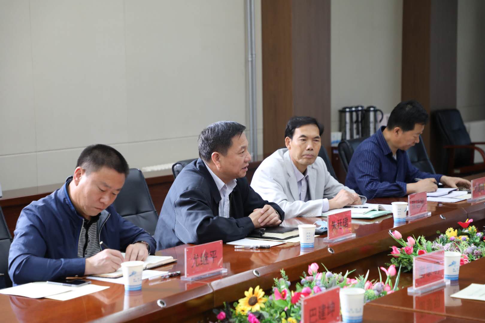 202006231592905379769924.jpg 兰州职教园区服务保障中心朱廷珺一行来我校进行调研